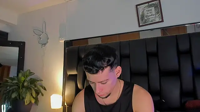 JadeSmiith  online show from 09-10-25, 10:32