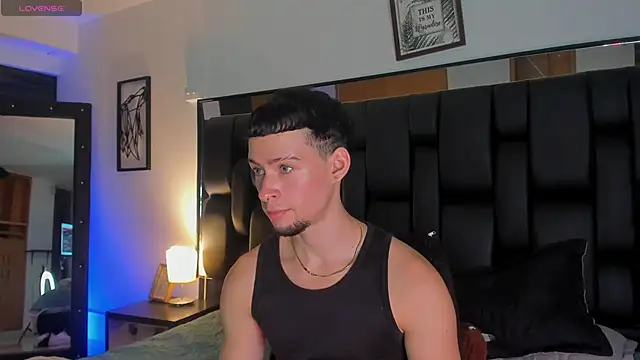 JadeSmiith  online show from 09-17-25, 10:33