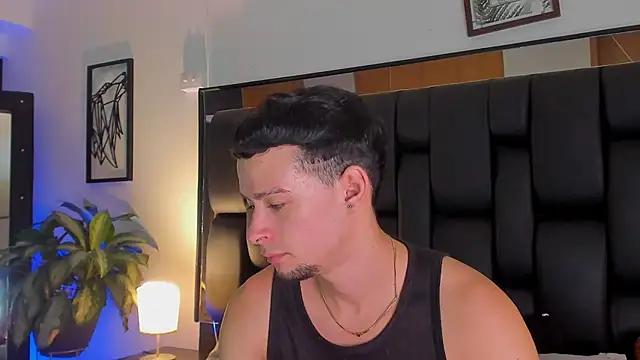 JadeSmiith  online show from 09-23-25, 10:24