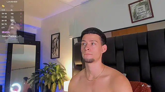 JadeSmiith  online show from 09-25-25, 10:46