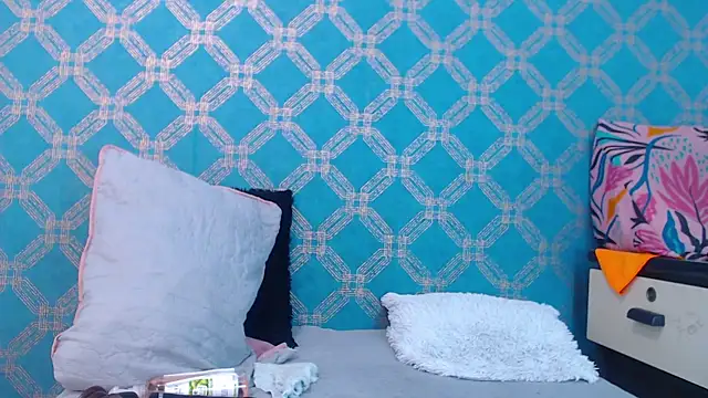 violeta cute18 online show from 02-14-25, 10:04