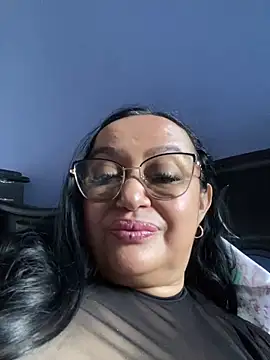 Gia Nahomi online show from 12-13-24, 08:37