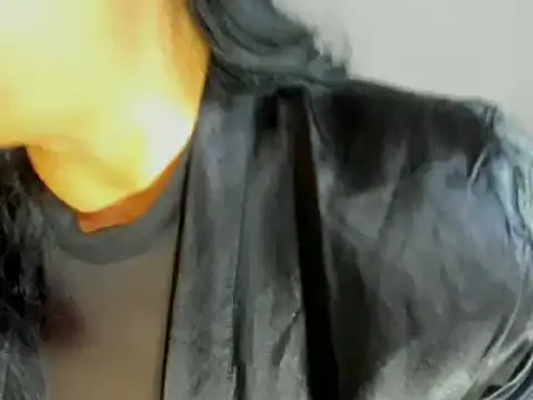 Gia Nahomi online show from 03-05-25, 09:48