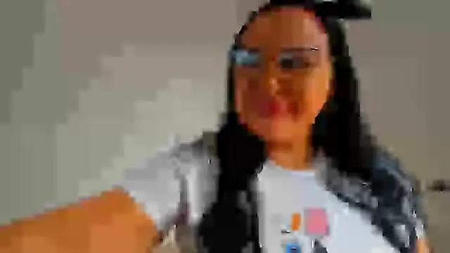 Gia Nahomi online show from 03-08-25, 01:57