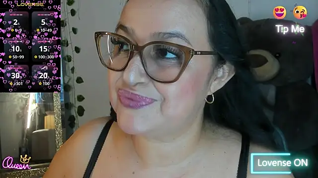 Gia Nahomi online show from 06-06-26, 10:14