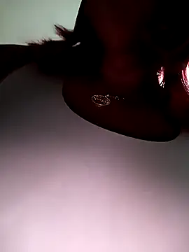 Ambarsexbutler online show from 01-25-25, 11:32