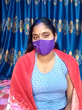 Hot Maleka online show from 02-19-25, 01:51