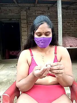 Hot Maleka online show from 02-27-25, 06:18