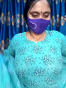 Hot Maleka online show from 03-01-25, 12:56