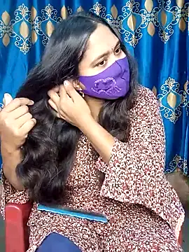 Hot Maleka online show from 03-21-25, 01:13