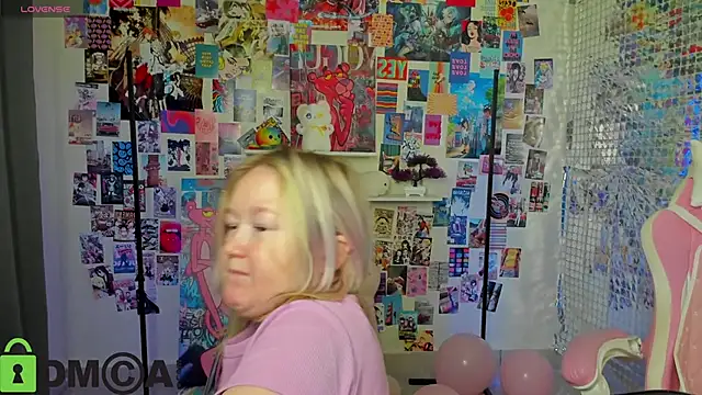 Sara Robinson online show from 10-06-25, 07:06