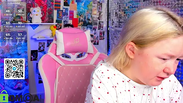 Sara Robinson online show from 03-21-26, 03:11