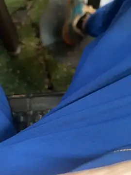 Yolngg online show from 10-11-25, 10:41