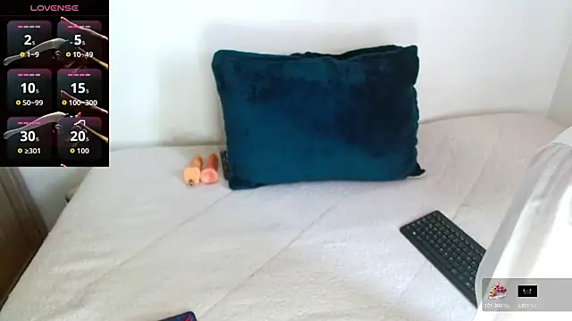 Snapshot of Mercury_muscle chatting on 10-04-25, 11:08 Mercury muscle online show from 10-04-25, 11:08