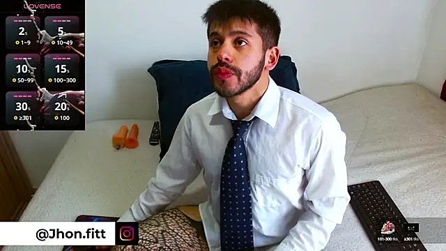 Snapshot of Mercury_muscle chatting on 10-10-25, 11:20 Mercury muscle online show from 10-10-25, 11:20