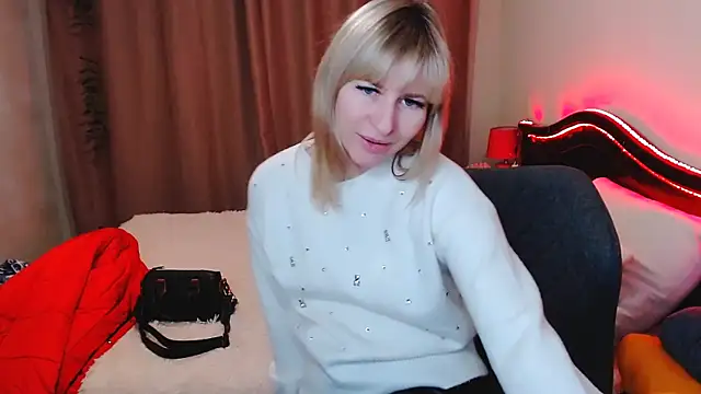 Snapshot of Incredible_Ariela chatting on 01-27-25, 01:52 Incredible Ariela online show from 01-27-25, 01:52