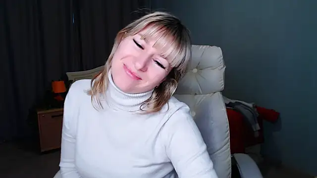 Snapshot of Incredible_Ariela chatting on 02-04-25, 11:49 Incredible Ariela online show from 02-04-25, 11:49