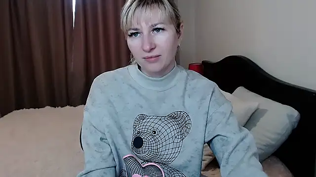 Snapshot of Incredible_Ariela chatting on 02-09-25, 12:30 Incredible Ariela online show from 02-09-25, 12:30