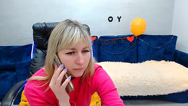 Snapshot of Incredible_Ariela chatting on 02-24-25, 10:37 Incredible Ariela online show from 02-24-25, 10:37