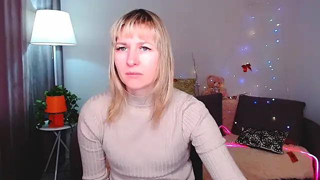 Snapshot of Incredible_Ariela chatting on 02-26-25, 08:48 Incredible Ariela online show from 02-26-25, 08:48