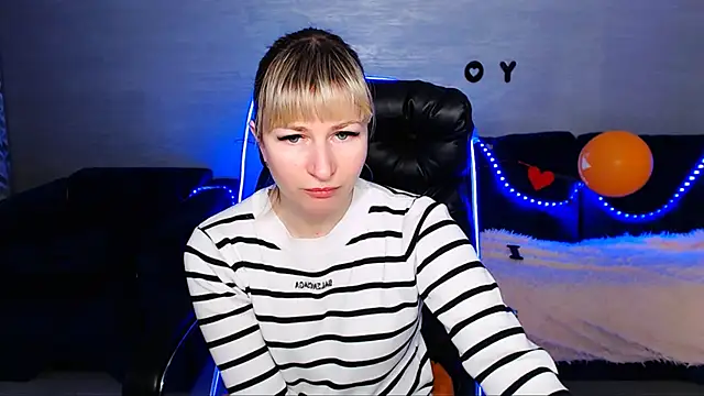 Snapshot of Incredible_Ariela chatting on 03-07-25, 10:24 Incredible Ariela online show from 03-07-25, 10:24