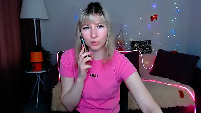 Snapshot of Incredible_Ariela chatting on 03-16-25, 11:05 Incredible Ariela online show from 03-16-25, 11:05