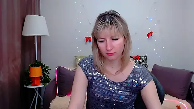 Snapshot of Incredible_Ariela chatting on 03-19-25, 08:34 Incredible Ariela online show from 03-19-25, 08:34