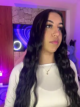 Snapshot of Tamara_Roberts1 chatting on 11-28-25, 12:57 Tamara Roberts1 online show from 11-28-25, 12:57