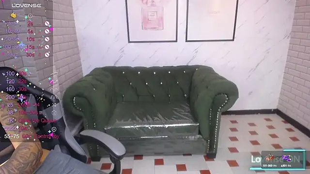 Snapshot of _Charlotte_v chatting on 12-03-24, 02:05 Charlotte v online show from 12-03-24, 02:05