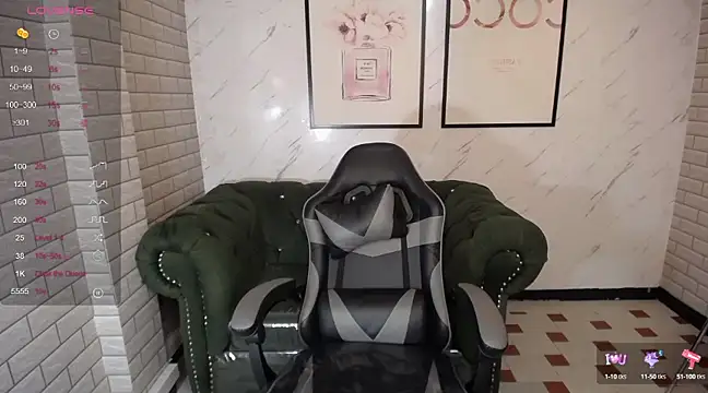 Snapshot of _Charlotte_v chatting on 02-03-25, 01:19 Charlotte v online show from 02-03-25, 01:19