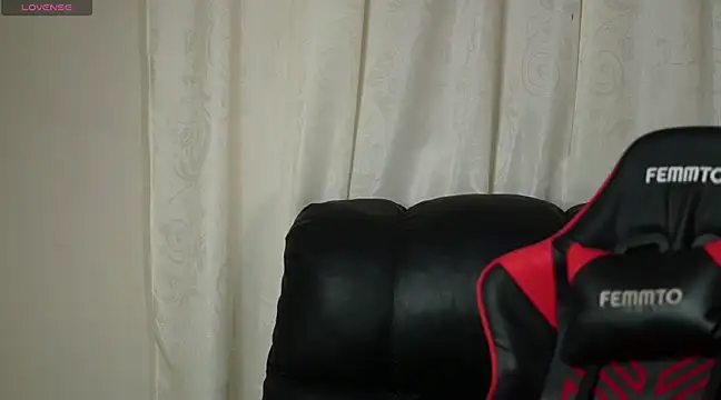 Snapshot of May_Dylan1 chatting on 01-02-25, 05:35 May Dylan1 online show from 01-02-25, 05:35