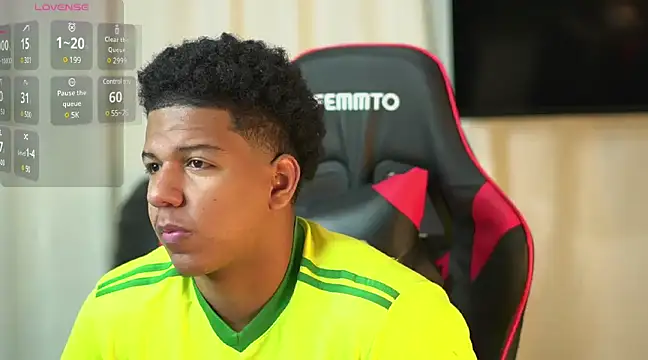 Snapshot of May_Dylan1 chatting on 01-04-25, 07:13 May Dylan1 online show from 01-04-25, 07:13