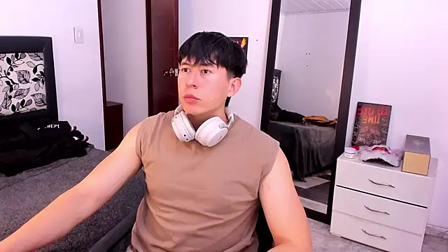 setsuna10 online show from 03-06-25, 07:43