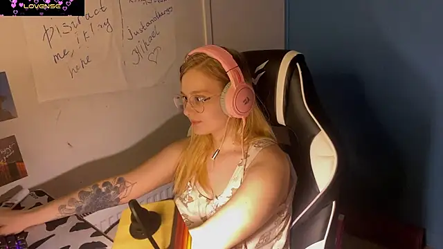 JacyWinslat online show from 03-03-25, 07:28