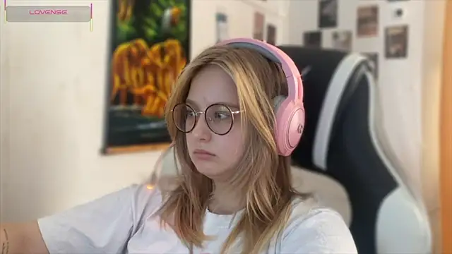 JacyWinslat online show from 09-21-25, 12:07