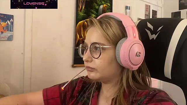 JacyWinslat online show from 09-28-25, 09:47