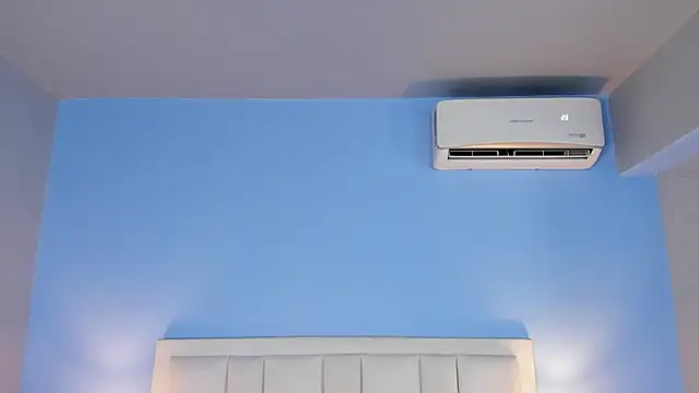 Nick Collins18 online show from 09-29-25, 08:57