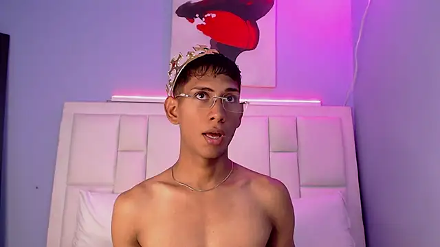 Nick Collins18 online show from 02-05-26, 08:13