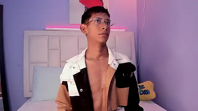 Nick Collins18 online show from 02-14-26, 08:05