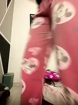 Snapshot of Sahana_Ashiika chatting on 01-05-25, 11:37 Sahana Ashiika online show from 01-05-25, 11:37