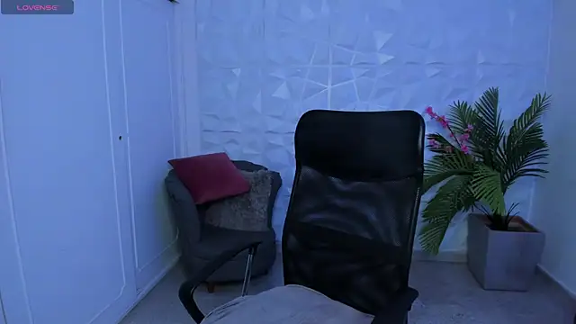 DylanRosse online show from 03-23-25, 06:16