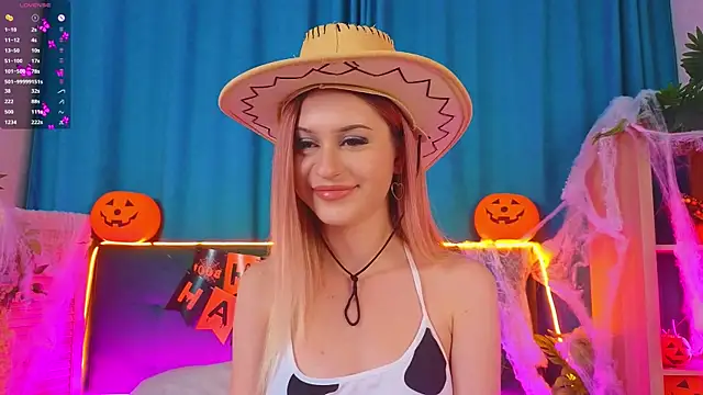 AlinaWalters online show from 10-24-25, 09:11