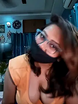 Cute-mona online show from 11-20-25, 10:48