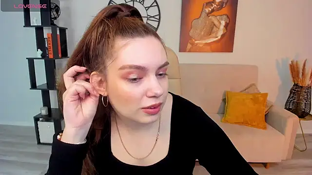 DaniellaLovely online show from 03-05-25, 11:06