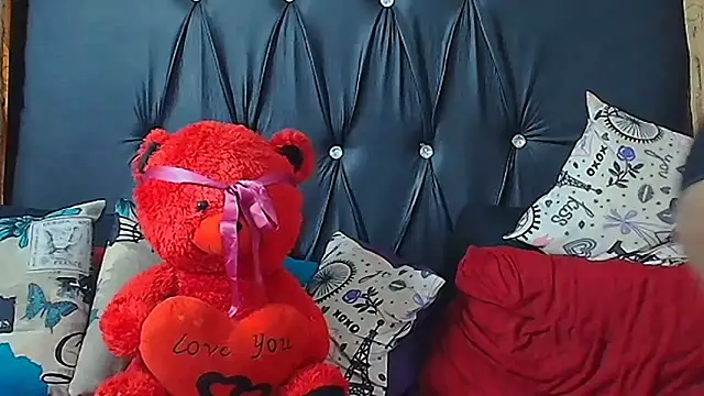 Snapshot of HUMONGUOUSTITSS chatting on 09-24-25, 06:17 HUMONGUOUSTITSS online show from 09-24-25, 06:17