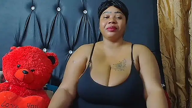 Snapshot of HUMONGUOUSTITSS chatting on 09-29-25, 03:39 HUMONGUOUSTITSS online show from 09-29-25, 03:39