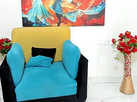 evaaelfiee online show from 04-22-26, 03:20