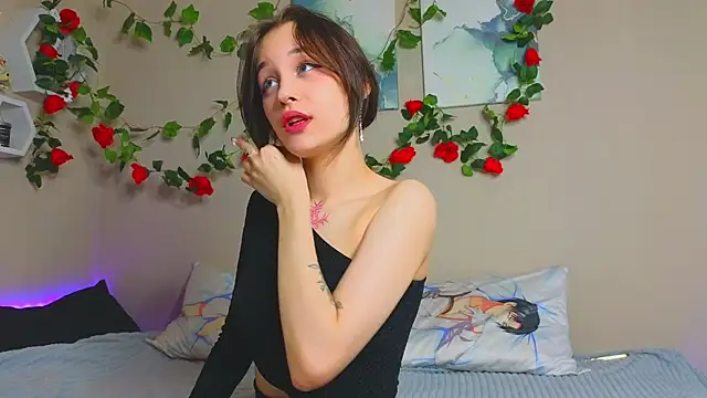 MaryRace online show from 12-26-24, 12:59