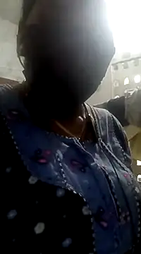 Snapshot of kavinila20 chatting on 12-02-24, 07:58 kavinila20 online show from 12-02-24, 07:58