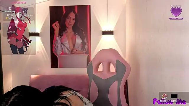 vittorialombardi   online show from 09-21-25, 08:16